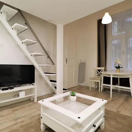 Apartment Roxy 4-b *